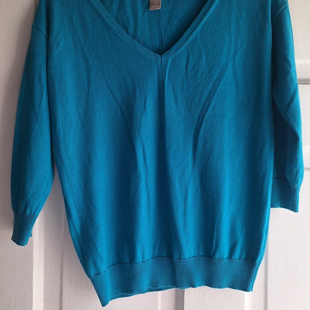 Banana Republic Women's V-Neck Sweater - Blue